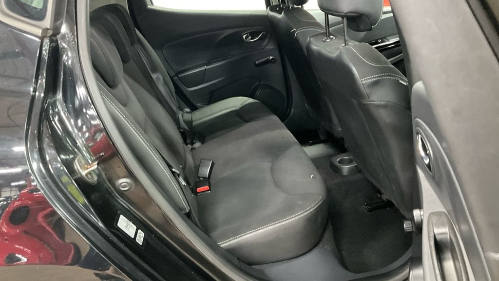 Used Renault Clio 2013 for sale - 76535761: Photo 8