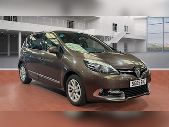 2015 (65) - 1.5 dCi Dynamique Nav MPV 5dr Diesel Manual Euro 6 (s/s) (110 ps)
