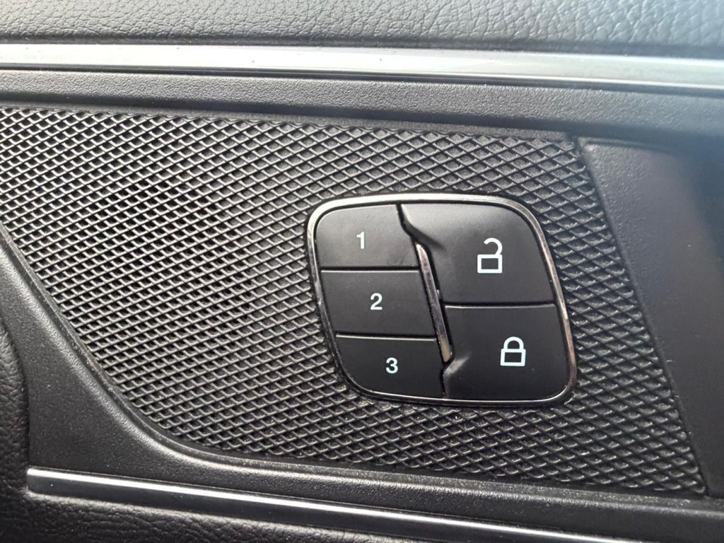 Used Ford S-Max 2016 for sale - 77692947: Photo 27