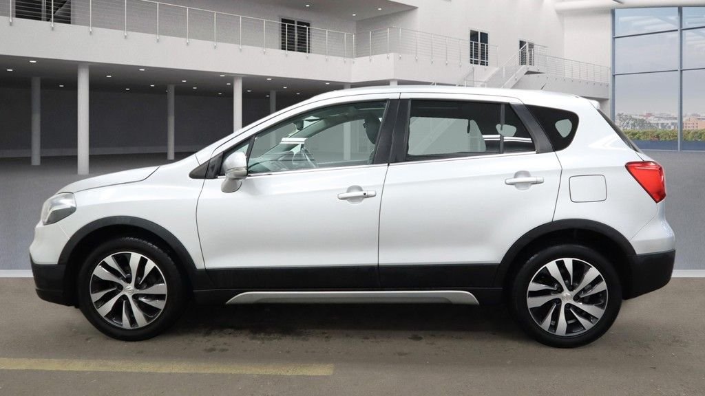 Used Suzuki SX4 S-Cross 2017 for sale - 77089366: Photo 6