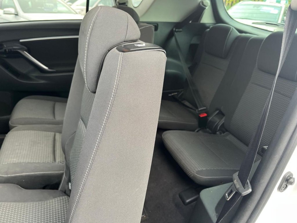 Used Toyota Verso 2015 for sale - 75947570: Photo 19