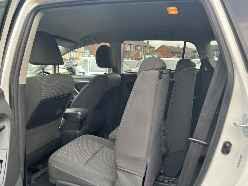 Used Toyota Verso 2015 for sale - 75947570: Photo 20