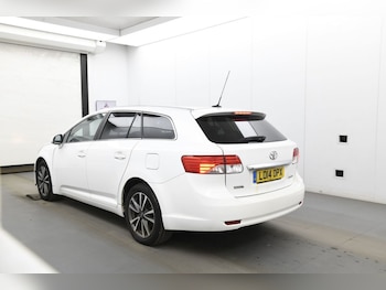 Used Toyota Avensis 2014 for sale - 78514252: Photo
