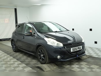 Used Peugeot 208 2015 for sale - 79059293: Photo