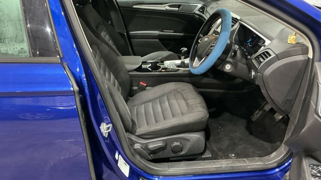 Used Ford Mondeo 2015 for sale - 77053647: Photo 8