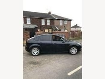 Used Ford Focus 2010 for sale - 75566891: Photo