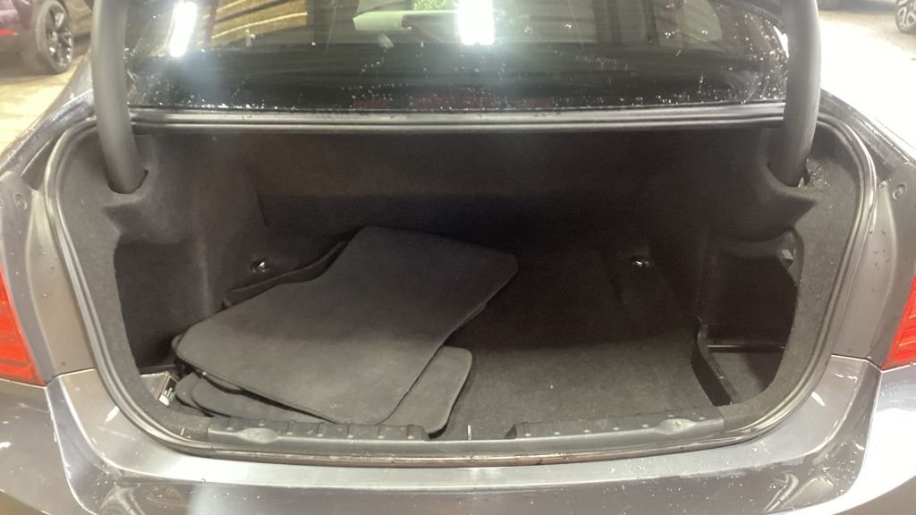 Used BMW 3 Series 2013 for sale - 76841276: Photo 10