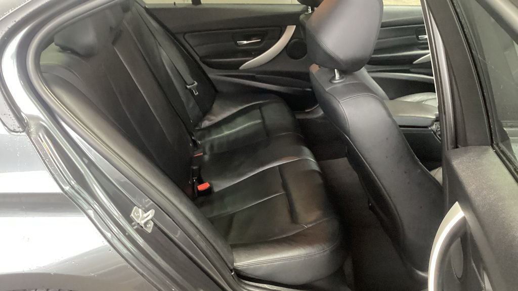 Used BMW 3 Series 2013 for sale - 76841276: Photo 9