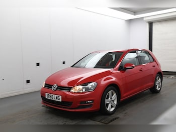 Used Volkswagen Golf 2017 for sale - 77594155: Photo