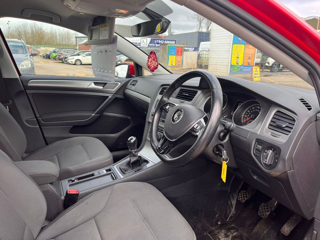 Used Volkswagen Golf 2017 for sale - 77594155: Photo 20