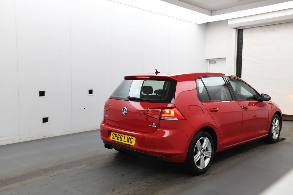 Used Volkswagen Golf 2017 for sale - 77594155: Photo 3