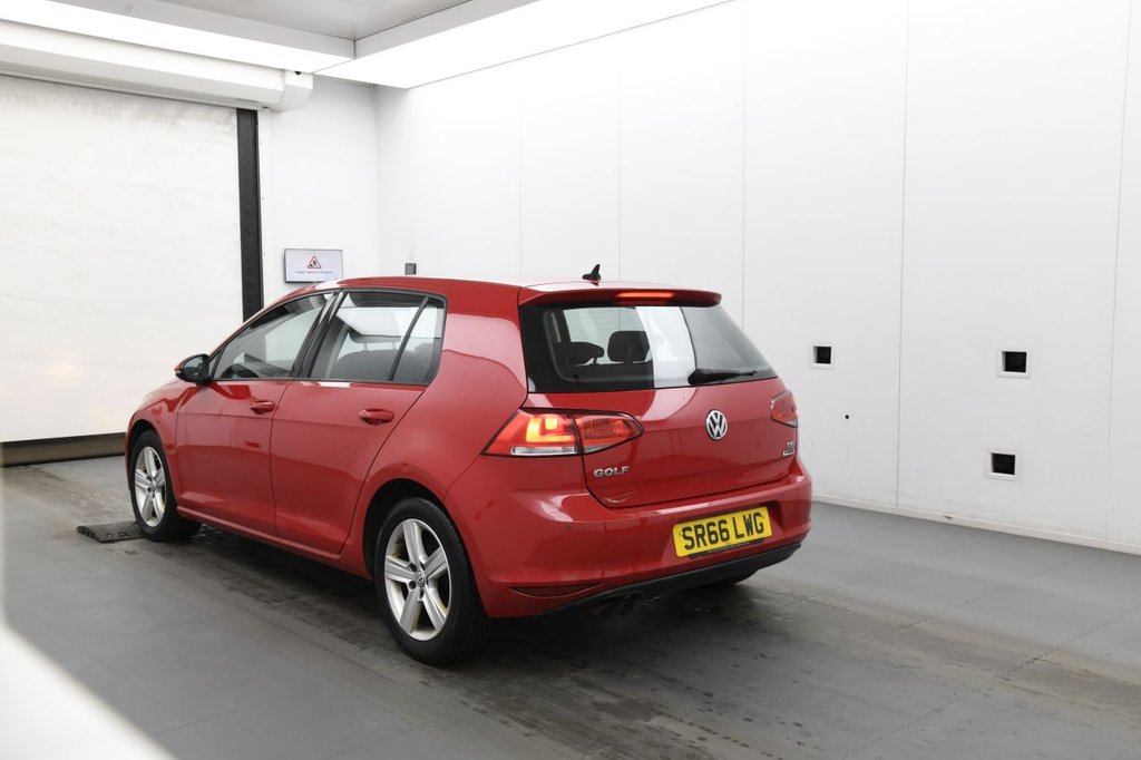 Used Volkswagen Golf 2017 for sale - 77594155: Photo 4