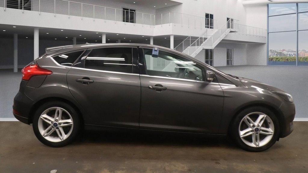 Used Ford Focus 2018 for sale - 76570443: Photo 5