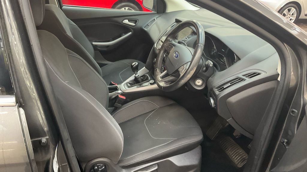 Used Ford Focus 2018 for sale - 76570443: Photo 8