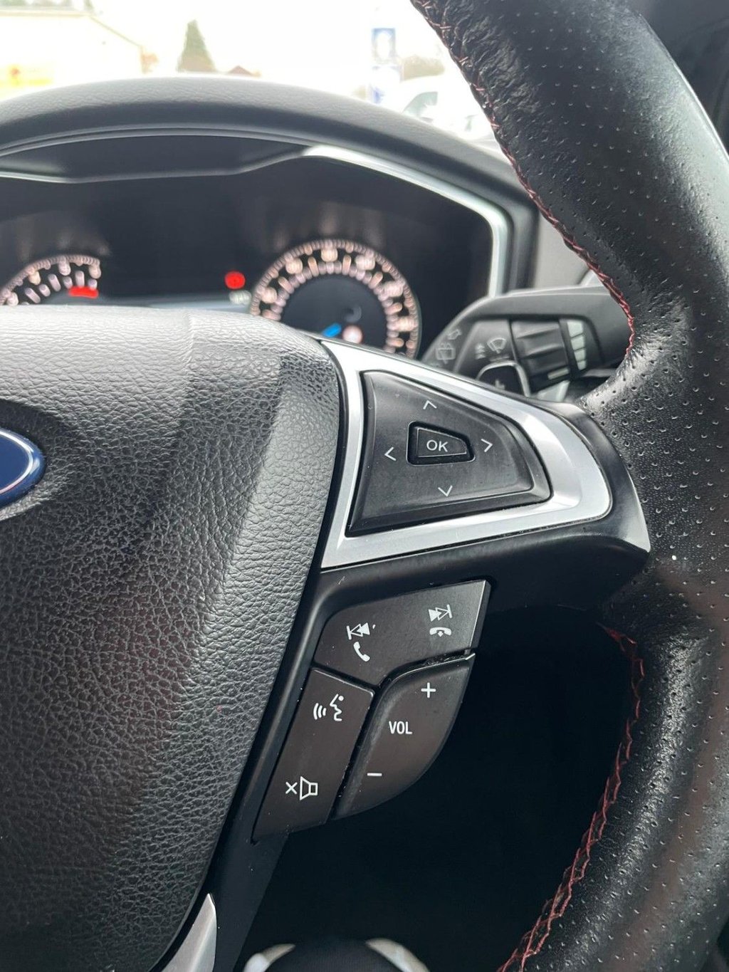 Used Ford Mondeo 2018 for sale - 76376031: Photo 29