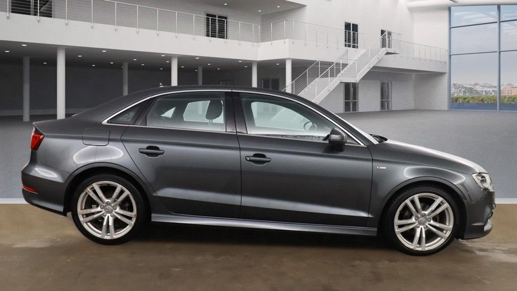 Used Audi A3 2014 for sale - 76867879: Photo 11