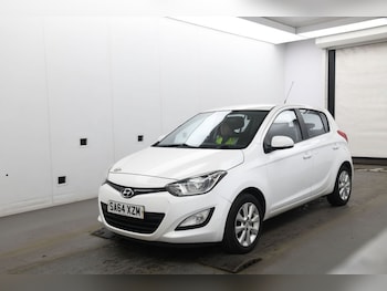 Used Hyundai i20 2014 for sale - 78372333: Photo