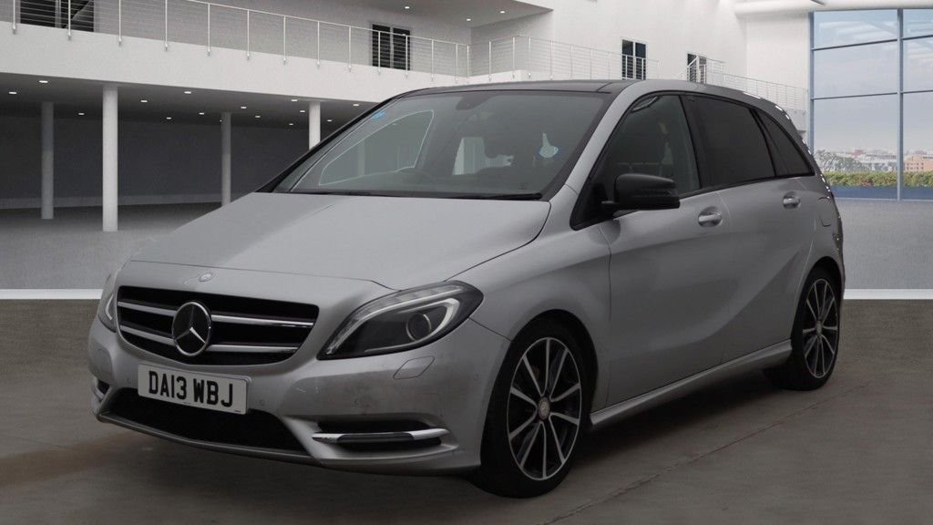 Used Mercedes-Benz B Class 2013 for sale - 77241583: Photo 2