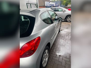 Used Peugeot 207 2009 for sale - 79643673: Photo