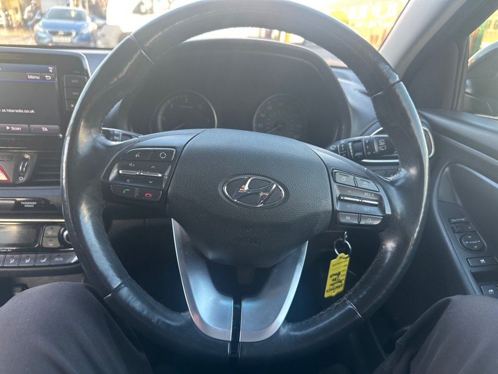 Used Hyundai i30 2017 for sale - 76367892: Photo 16