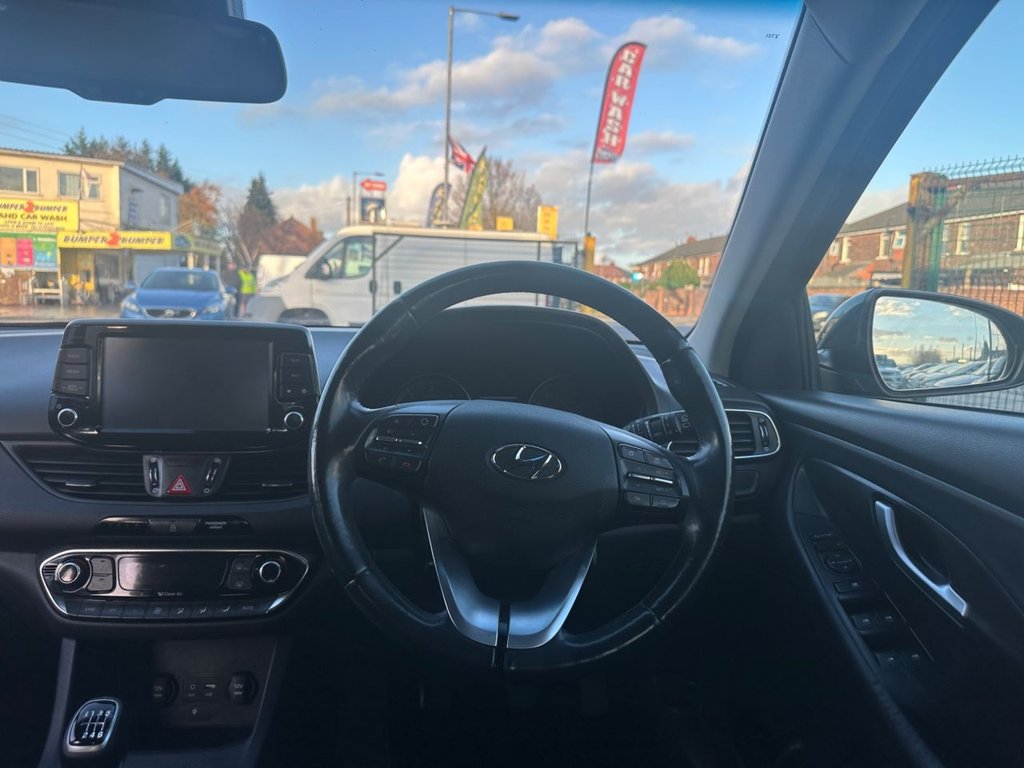 Used Hyundai i30 2017 for sale - 76367892: Photo 22