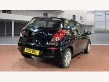 Used Hyundai i20 2014 for sale - 75566911: Photo