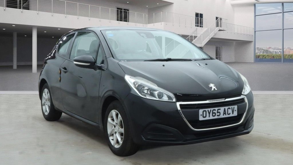 Used Peugeot 208 2015 for sale - 77937055: Photo 2