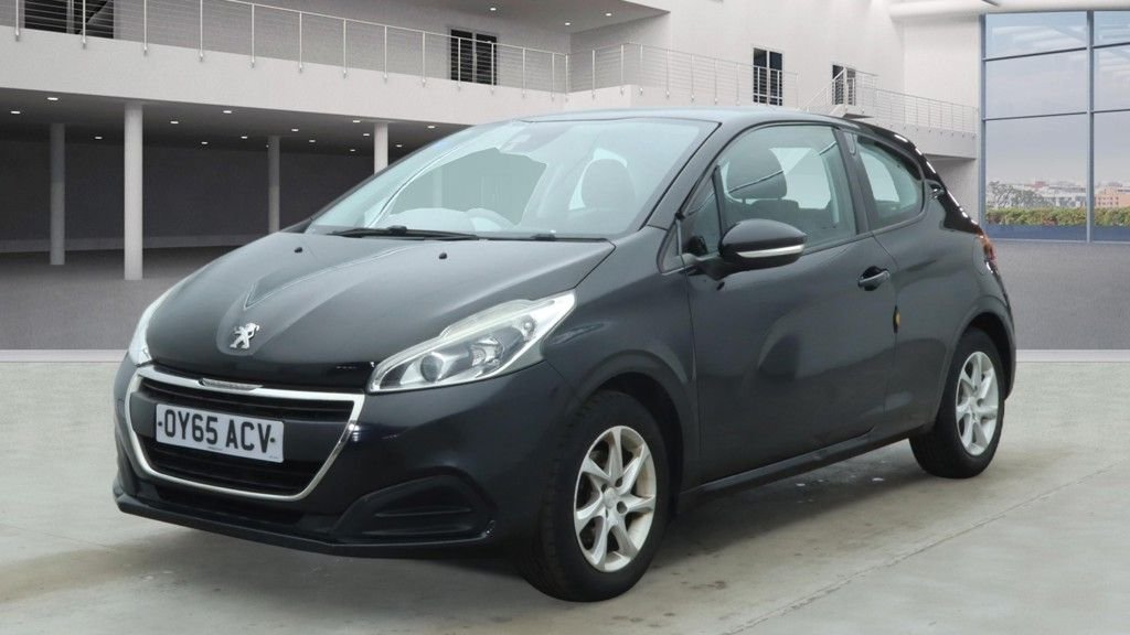 Used Peugeot 208 2015 for sale - 77937055: Photo 3