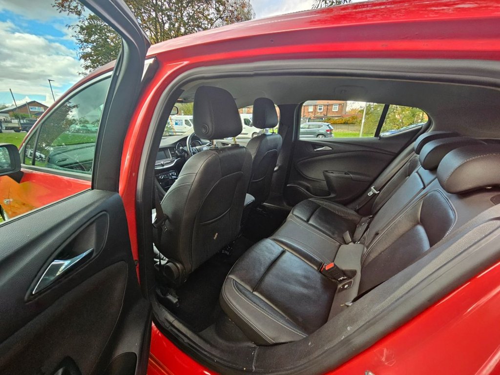 Used Vauxhall Astra 2018 for sale - 77341404: Photo 10