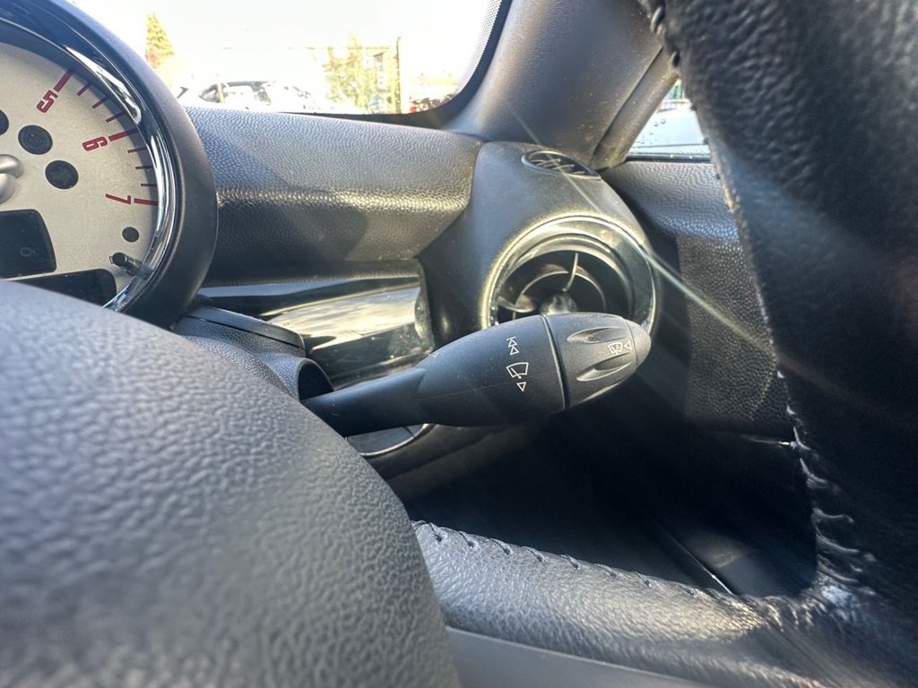 Used MINI Roadster 2012 for sale - 76868023: Photo 18