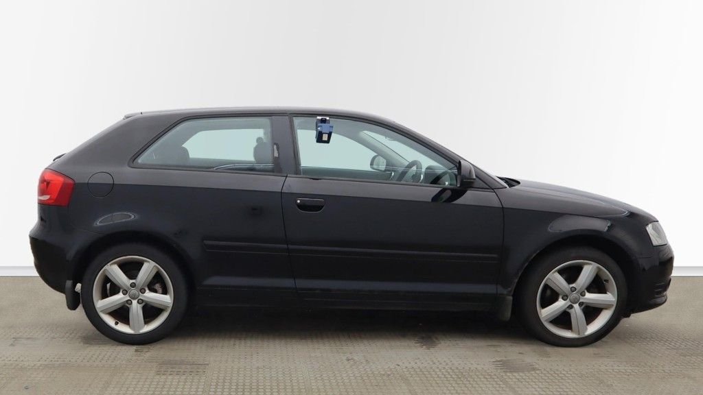 Used Audi A3 2009 for sale - 76867957: Photo 5