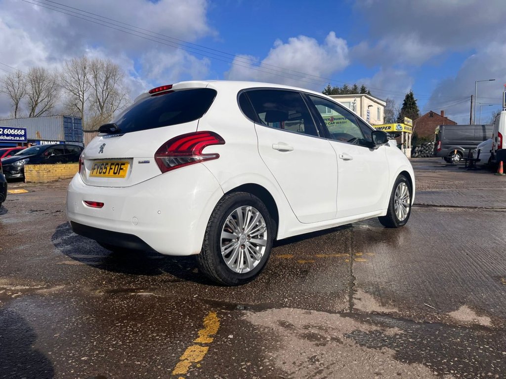 Used Peugeot 208 2015 for sale - 78002662: Photo 11