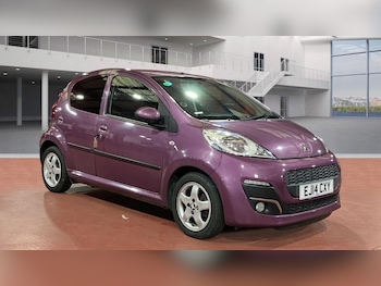 Peugeot - 107