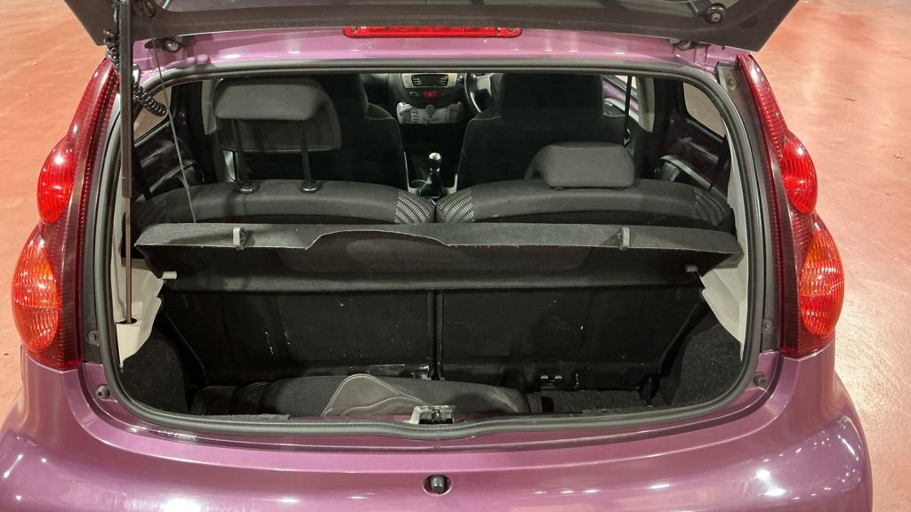 Used Peugeot 107 2014 for sale - 76376021: Photo 9