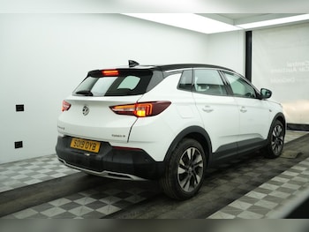 Used Vauxhall Grandland X 2019 for sale - 78525252: Photo