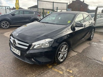 Used Mercedes-Benz A-Class 2015 for sale - 78299409: Photo