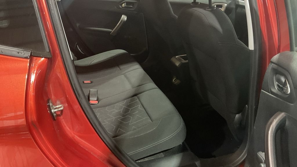 Used Peugeot 2008 2016 for sale - 78030732: Photo 9