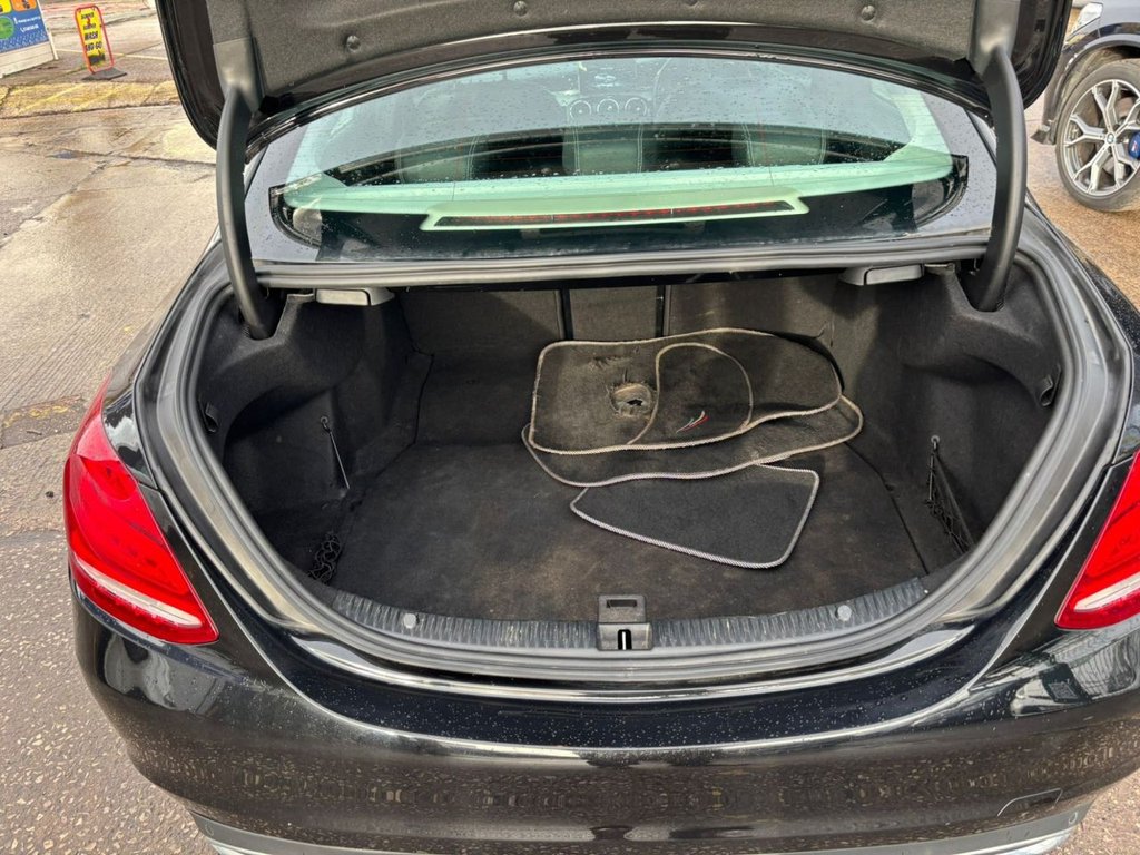 Used Mercedes-Benz C Class 2018 for sale - 77227535: Photo 13