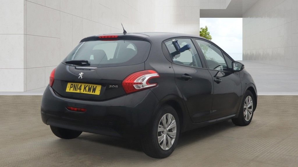 Used Peugeot 208 2014 for sale - 78180756: Photo 5