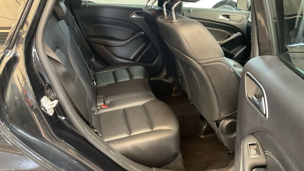 Used Mercedes-Benz B Class 2014 for sale - 76923464: Photo 14