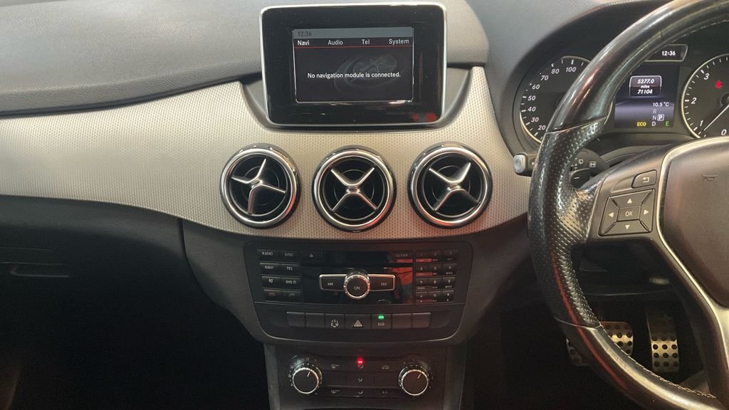 Used Mercedes-Benz B Class 2014 for sale - 76923464: Photo 17