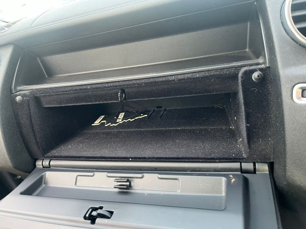 Used Land Rover Discovery 4 2012 for sale - 76841143: Photo 22