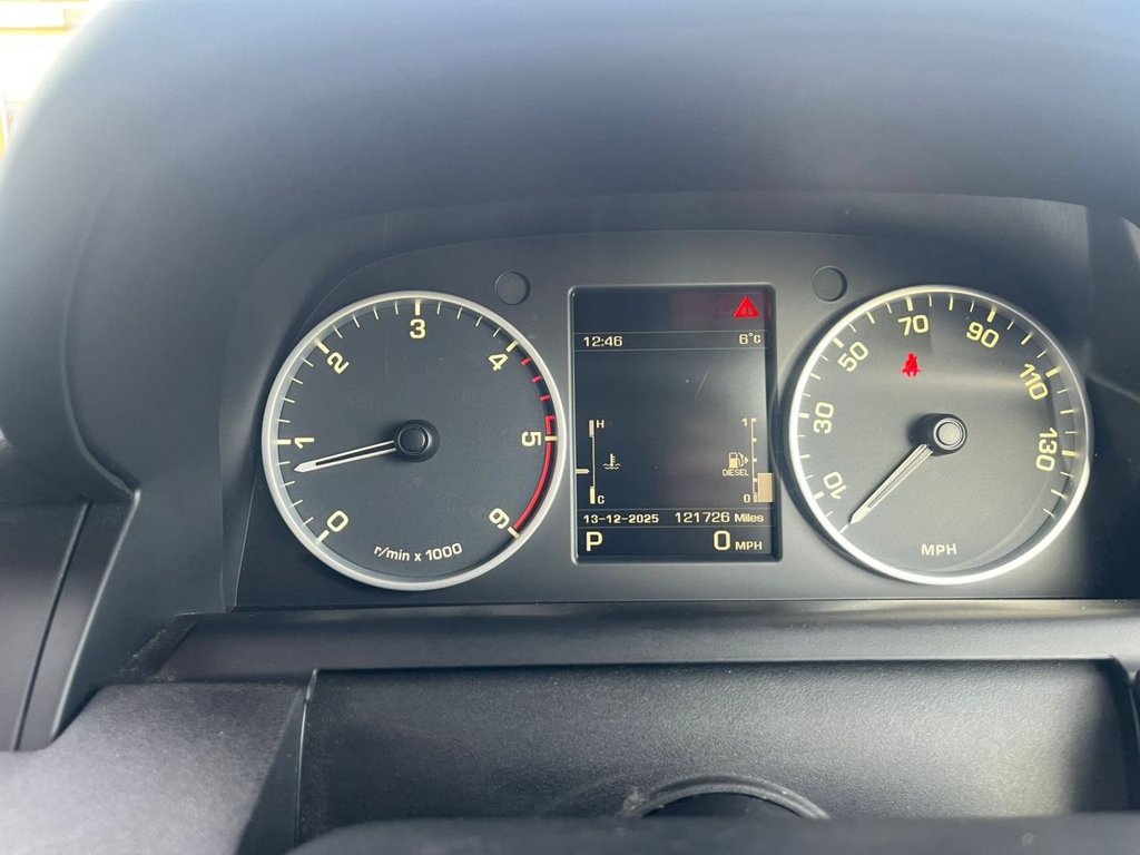 Used Land Rover Discovery 4 2012 for sale - 76841143: Photo 25