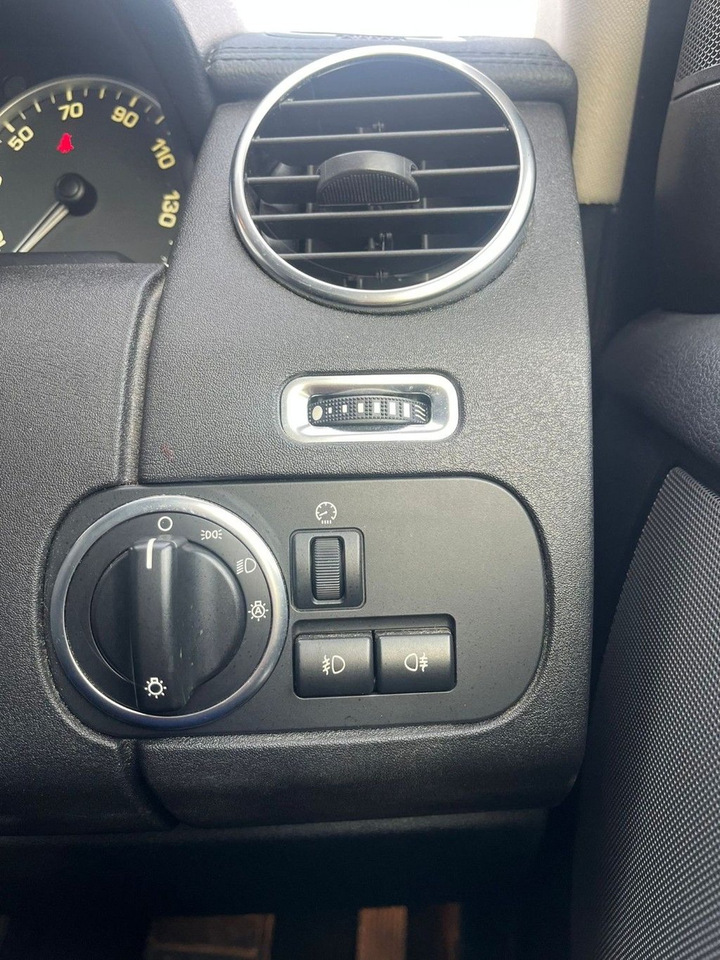 Used Land Rover Discovery 4 2012 for sale - 76841143: Photo 31