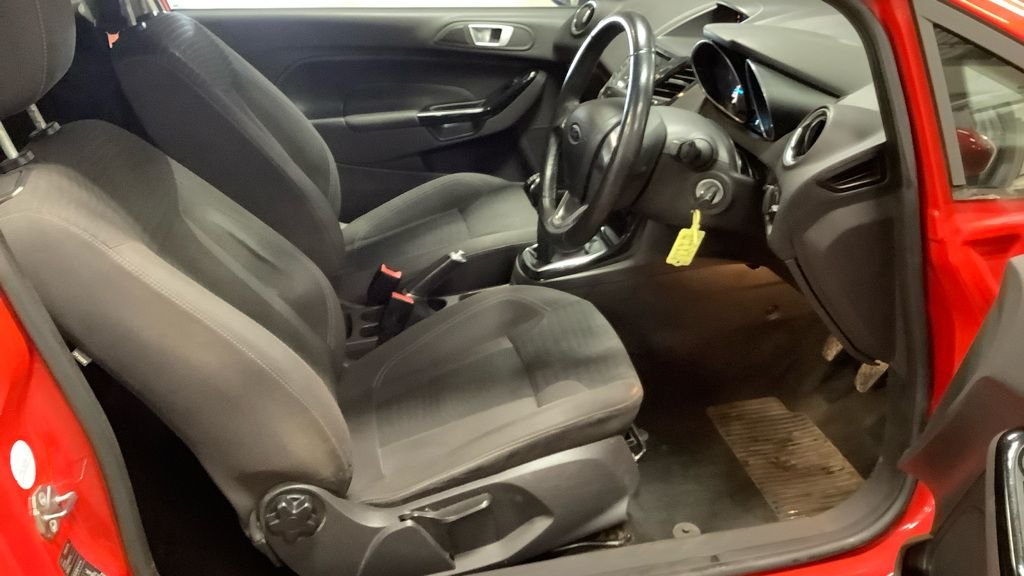 Used Ford Fiesta 2015 for sale - 76604756: Photo 10