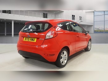 Used Ford Fiesta 2015 for sale - 76604756: Photo