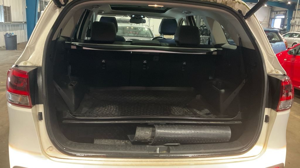 Used Kia Sorento 2016 for sale - 77236607: Photo 10