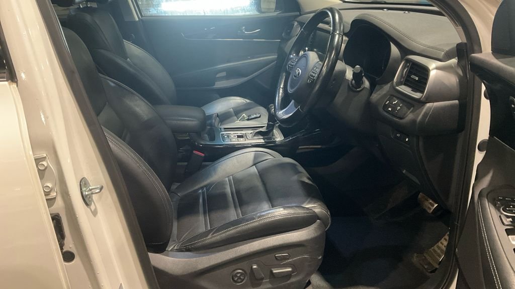 Used Kia Sorento 2016 for sale - 77236607: Photo 8