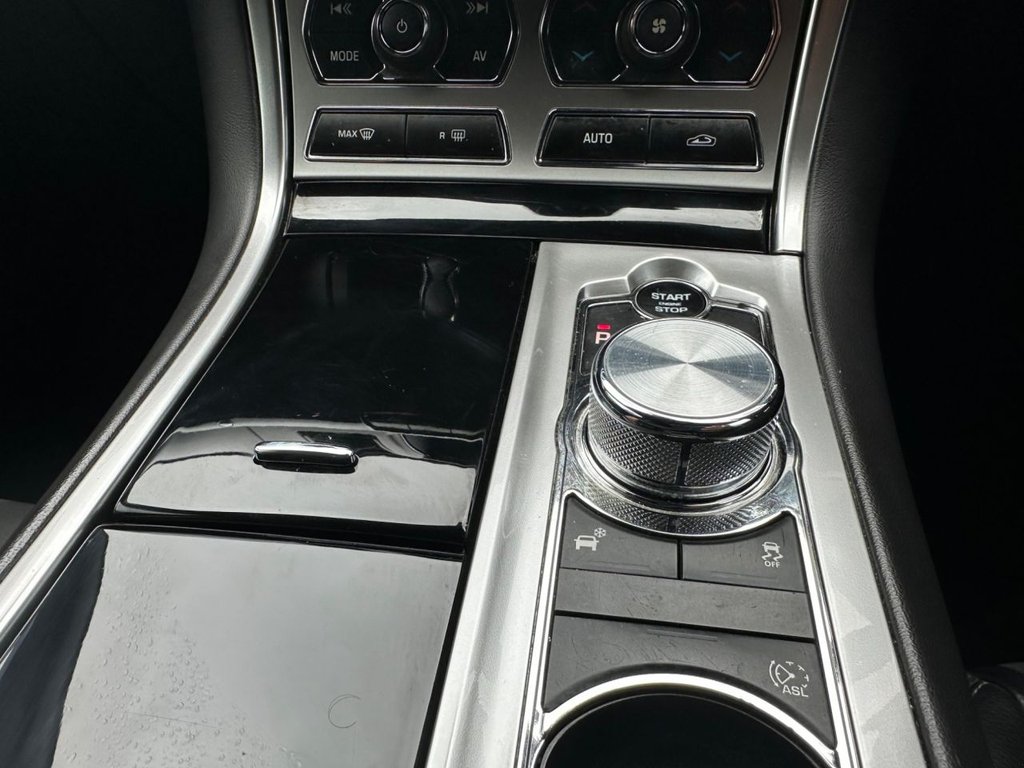 Used Jaguar XF 2013 for sale - 75739157: Photo 20