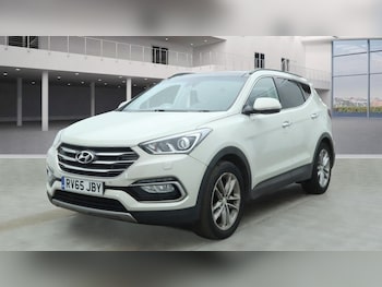 Used Hyundai Santa Fe 2015 for sale - 77936755: Photo